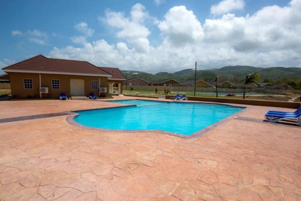 Bing'S Home Away From Home โอโชรีโอส ภายนอก รูปภาพ